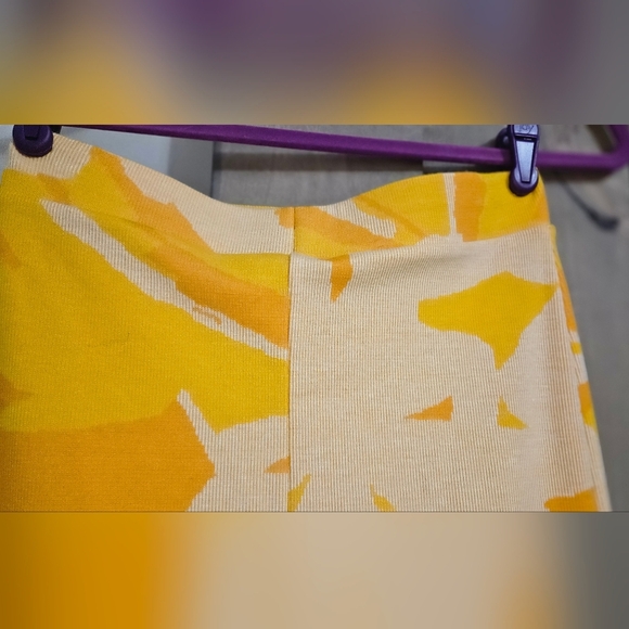 ZARA yellow orange high waisted jacquard Knit Stretch midi skirt. Size Small - Picture 9 of 13